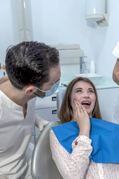 Best Walk-In Emergency Dental Services in Walls, MS